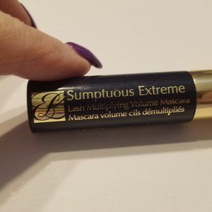 Estee Lauder Sumptous Extreme Mascara NEW  BLACK